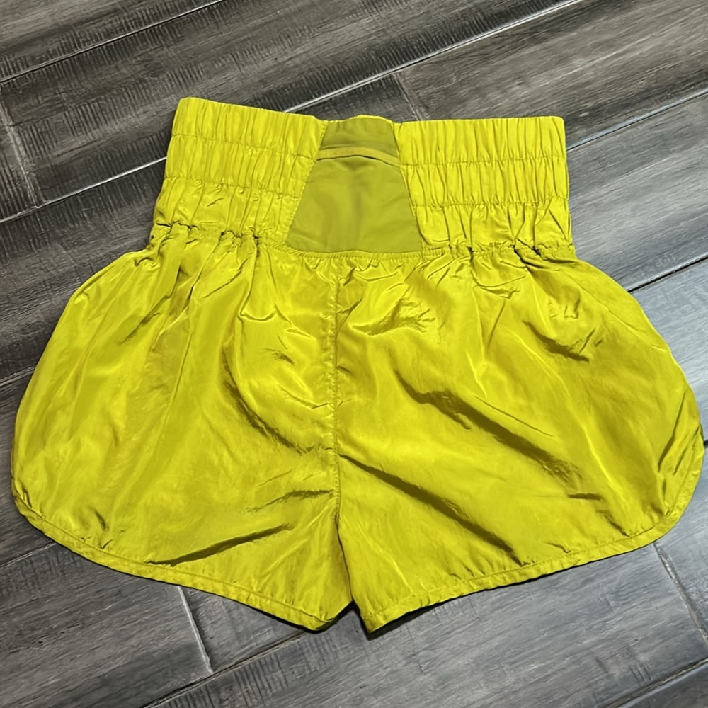 EUC Free People Movement Shorts S - Picture 2 of 8